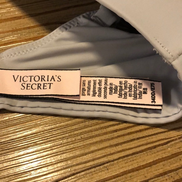 SOLD - Picture 2 of 4